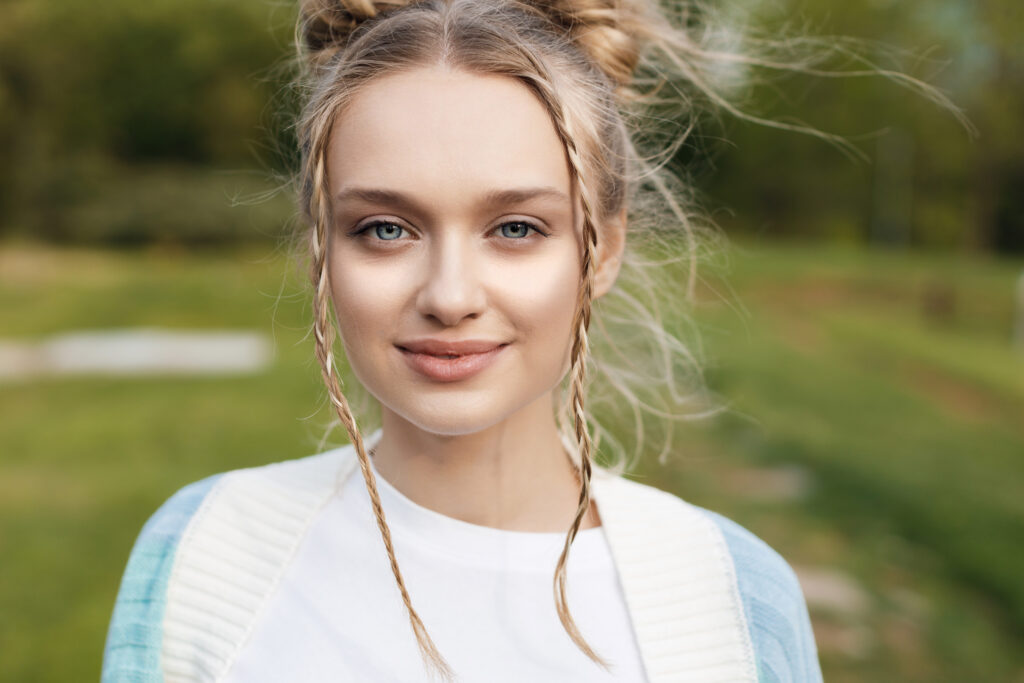 pretty-young-woman-portrait-outdoor